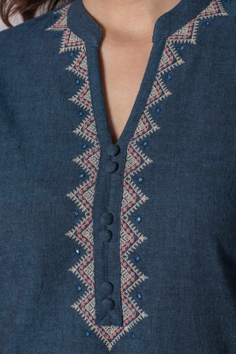 Buy Indigo Handcrafted Straight Handloom Kurta For Women Fgmk