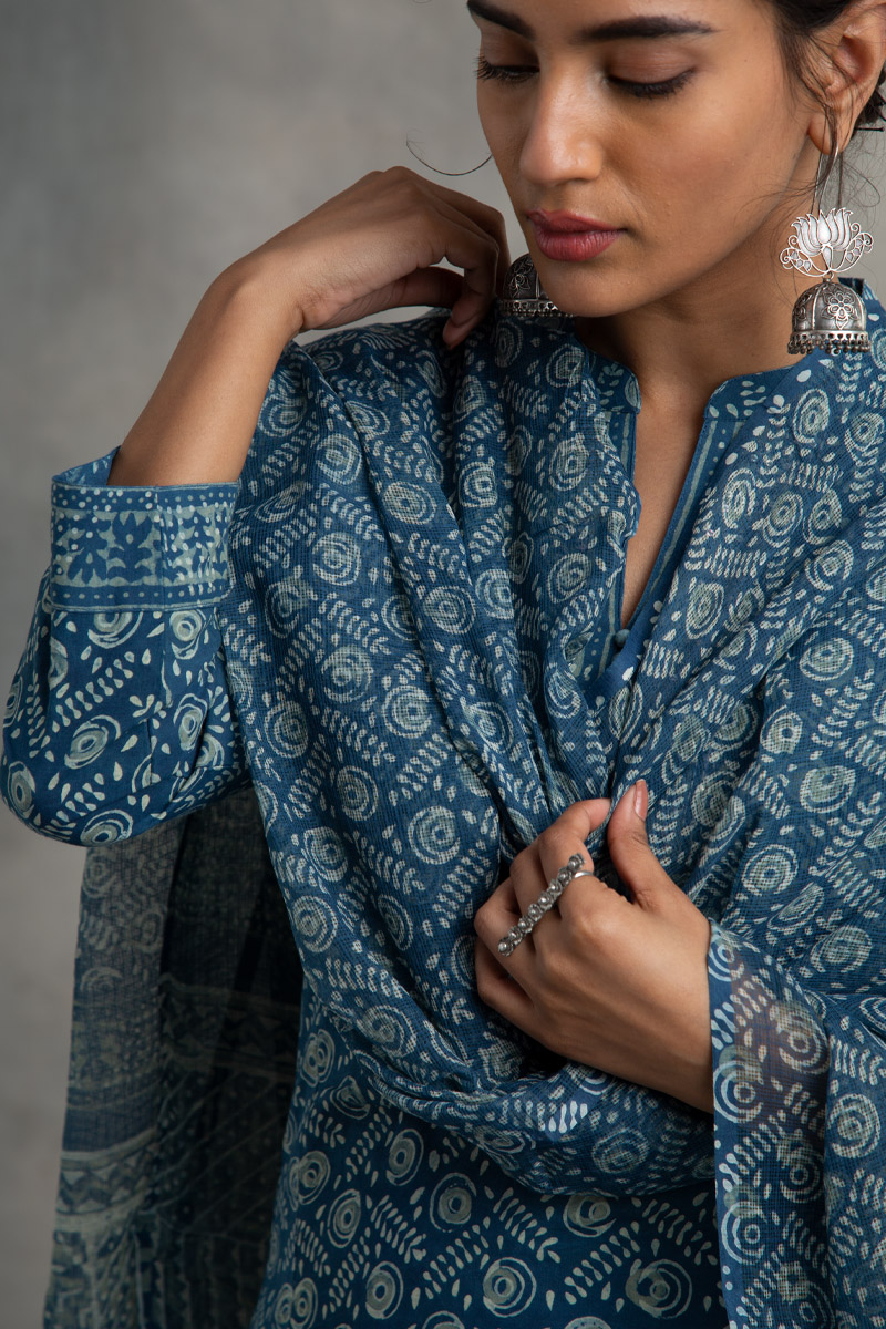 Buy Blue Block Printed Kota Dupatta for Women | FGD20-11 | Farida Gupta