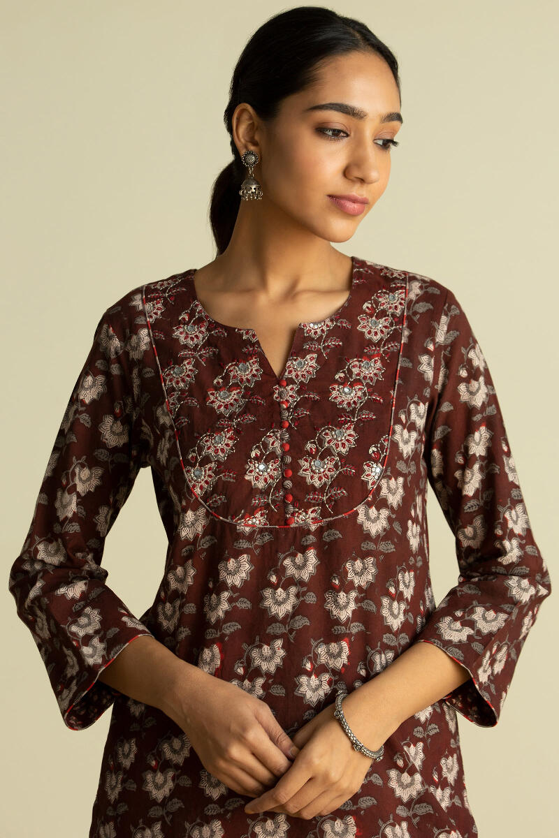 Buy Maroon Block Printed Straight Cotton Kurta for Women | FGSMK21-17 ...