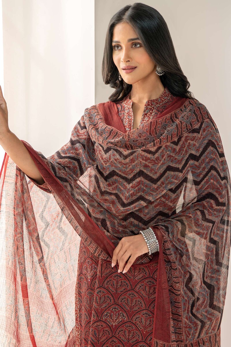 Surplus Sehra Samira Ajrak Kurta