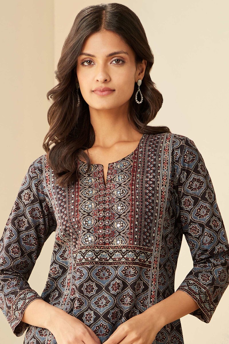 Buy Ajrak Hand Block-Printed Straight Cotton Kurta for Women | FGMK24 ...