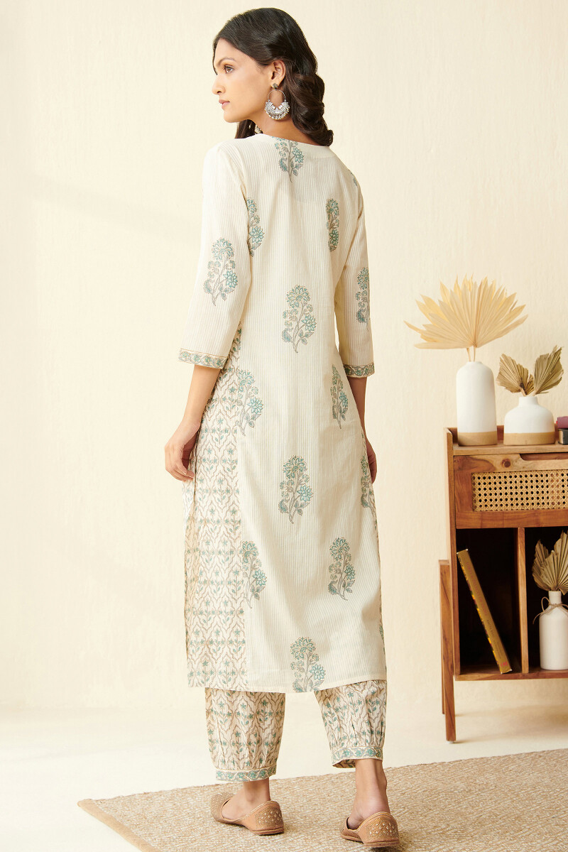 Straight line hotsell kurta
