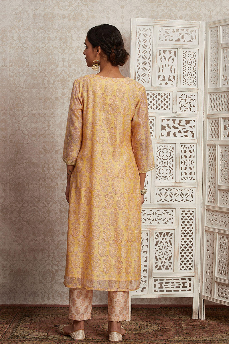 PARI THE FASHION STUDIO Women's Yoke Designe Print Zara Stripe High Neck  3/4 Sleeve Latest Kurti,Plazzo with Dupatta Set [P_T_F_S_1008]
