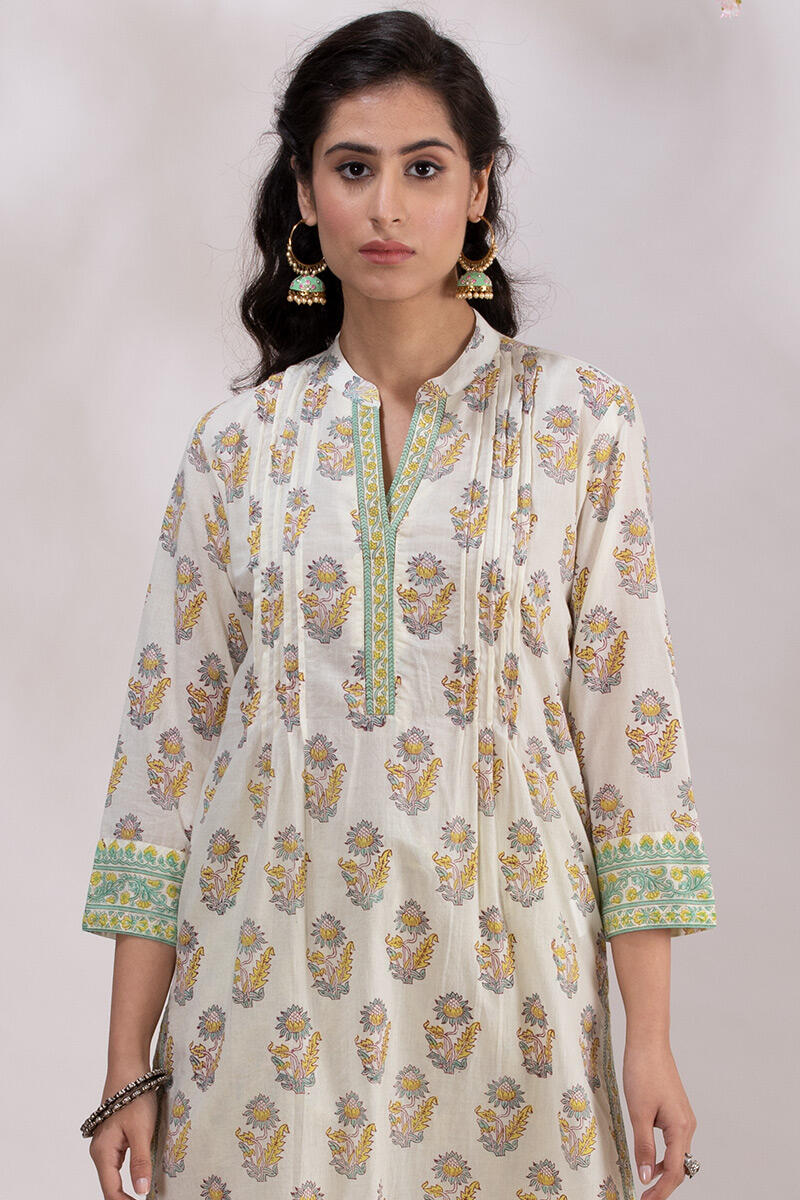Buy Roz Meher Yasmin Short Kurta | White Kurtas for Women | Farida Gupta