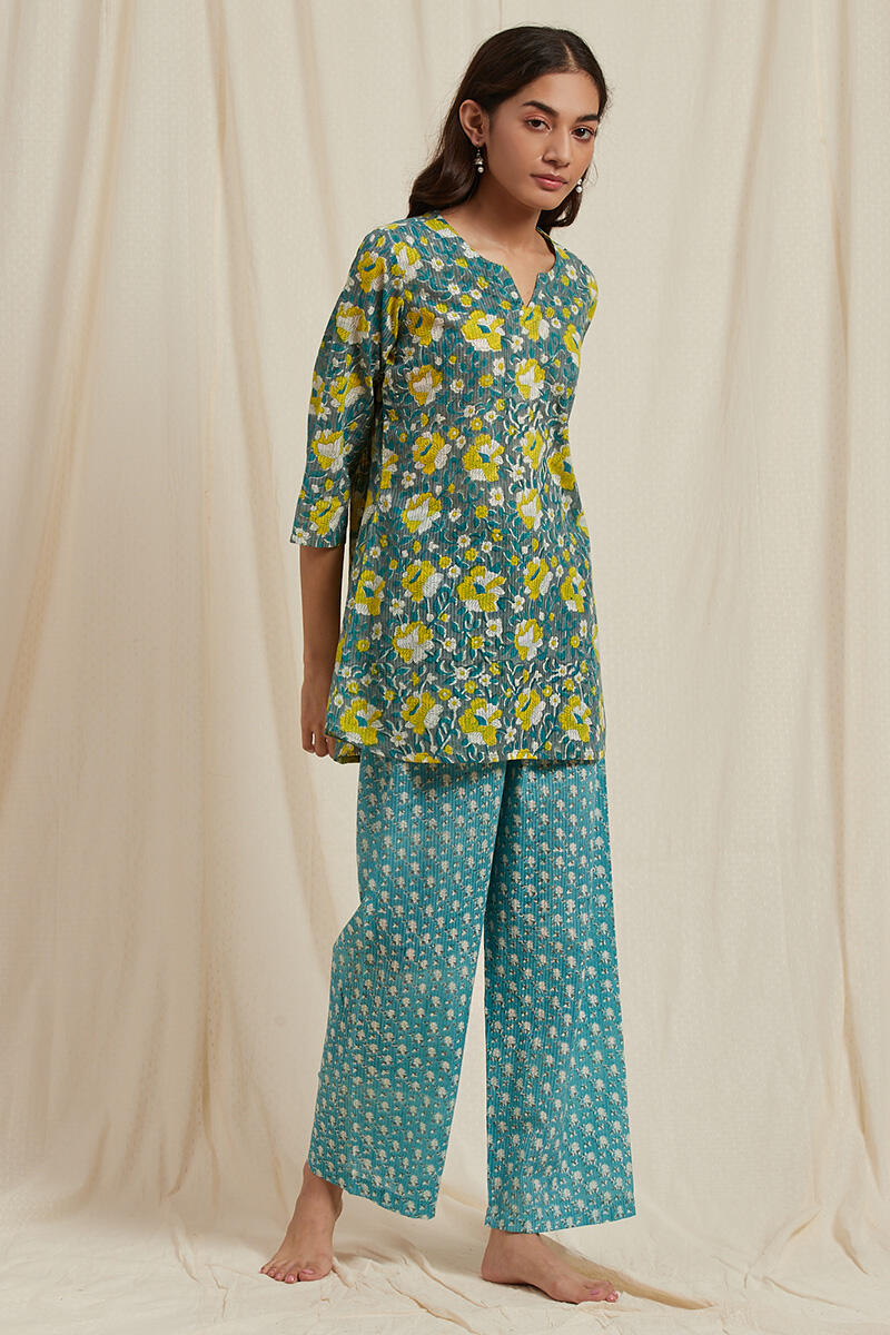 Buy Pink Block Printed Cotton Pyjama Set for Women | FGNSET21-27 | Farida  Gupta