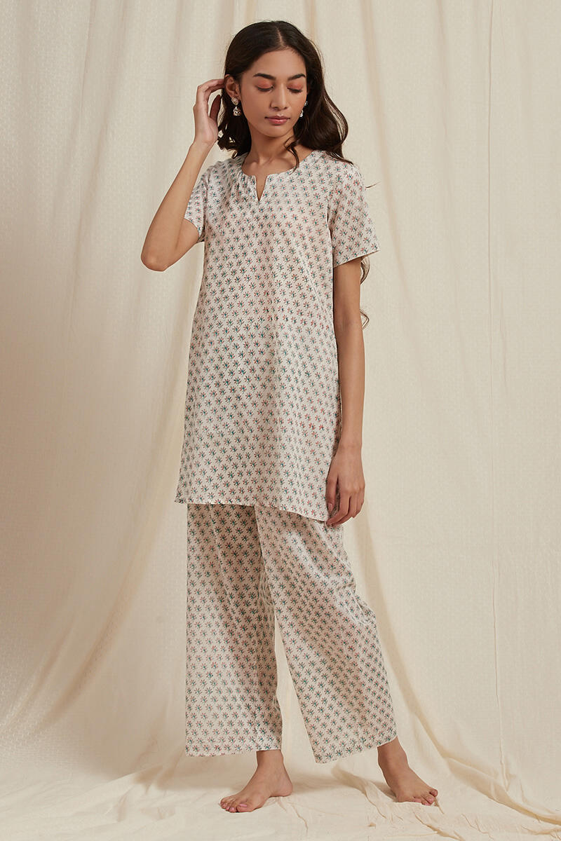 Off-White Cotton Pyjama Set