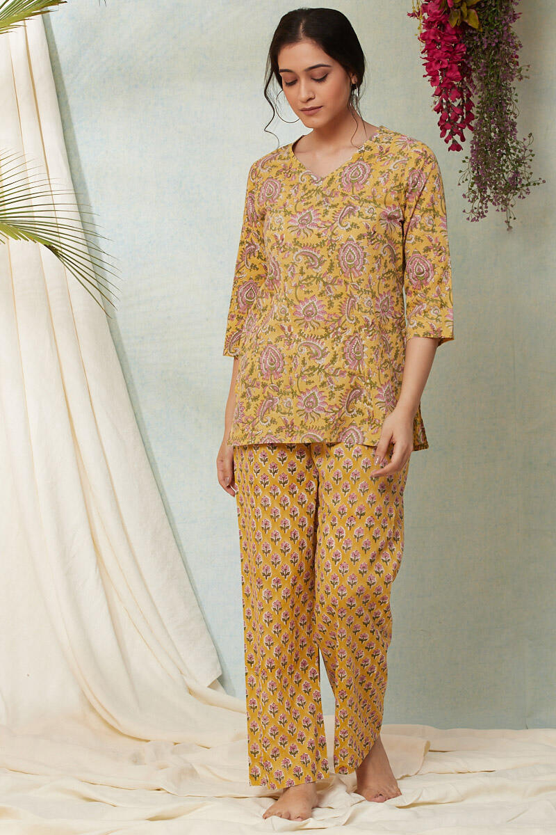 Buy Pink Block Printed Cotton Loungewear Set for Women | FGNSET22-60 | Farida  Gupta