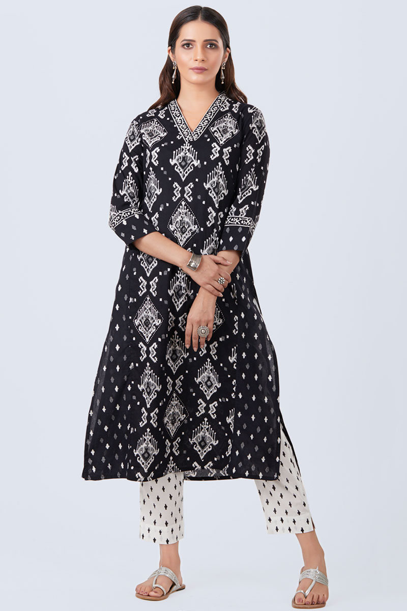 Black And White Kurtas Online: Buy Handcrafted Black Black And White ...