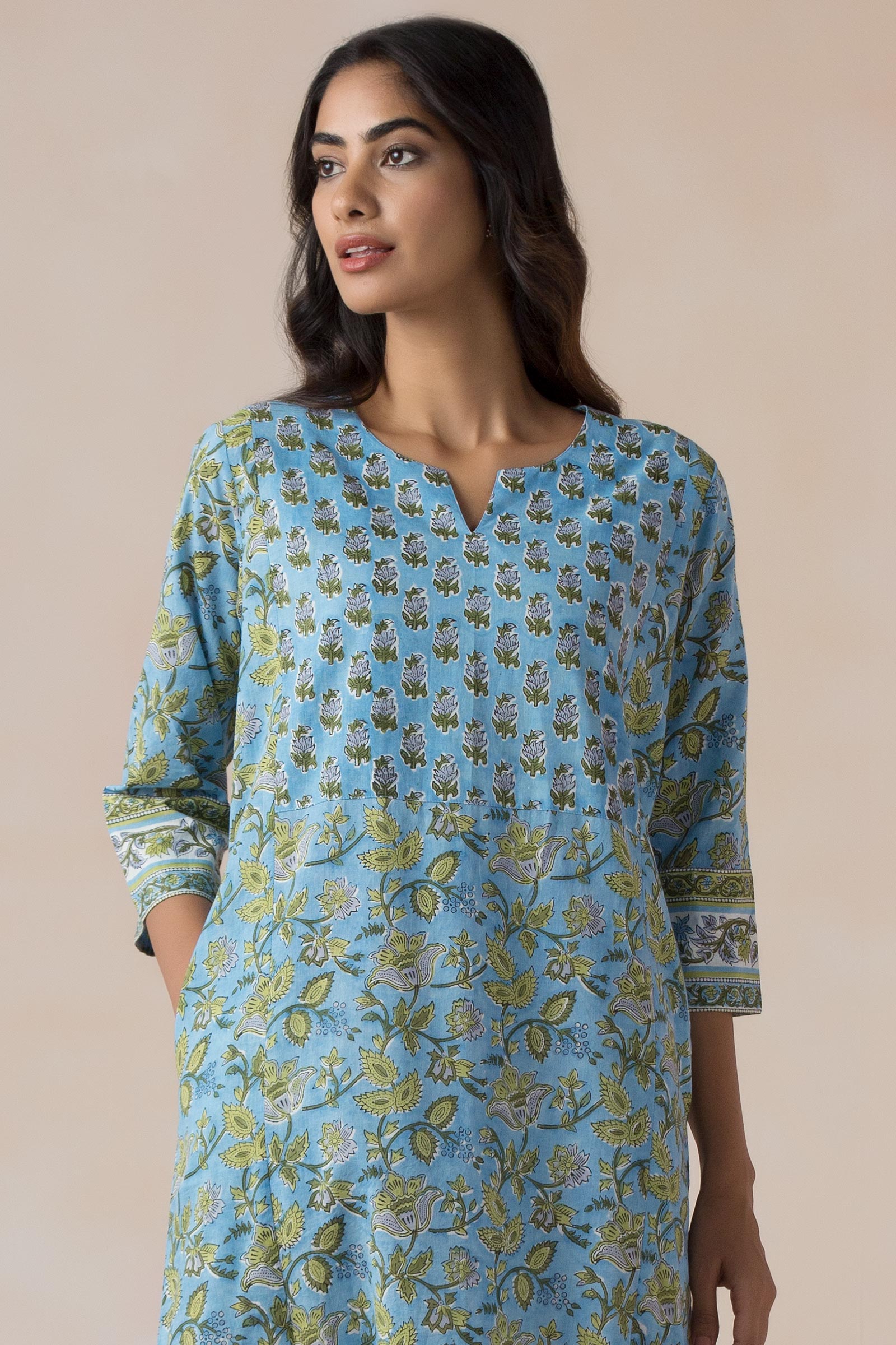 Buy Blue Block Printed Cotton Kaftan for Women | FGKF21-19 | Farida Gupta